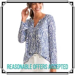 Vineyard Vines Silk Blue and White Zebra Print Blouse Top V-Neck Size S